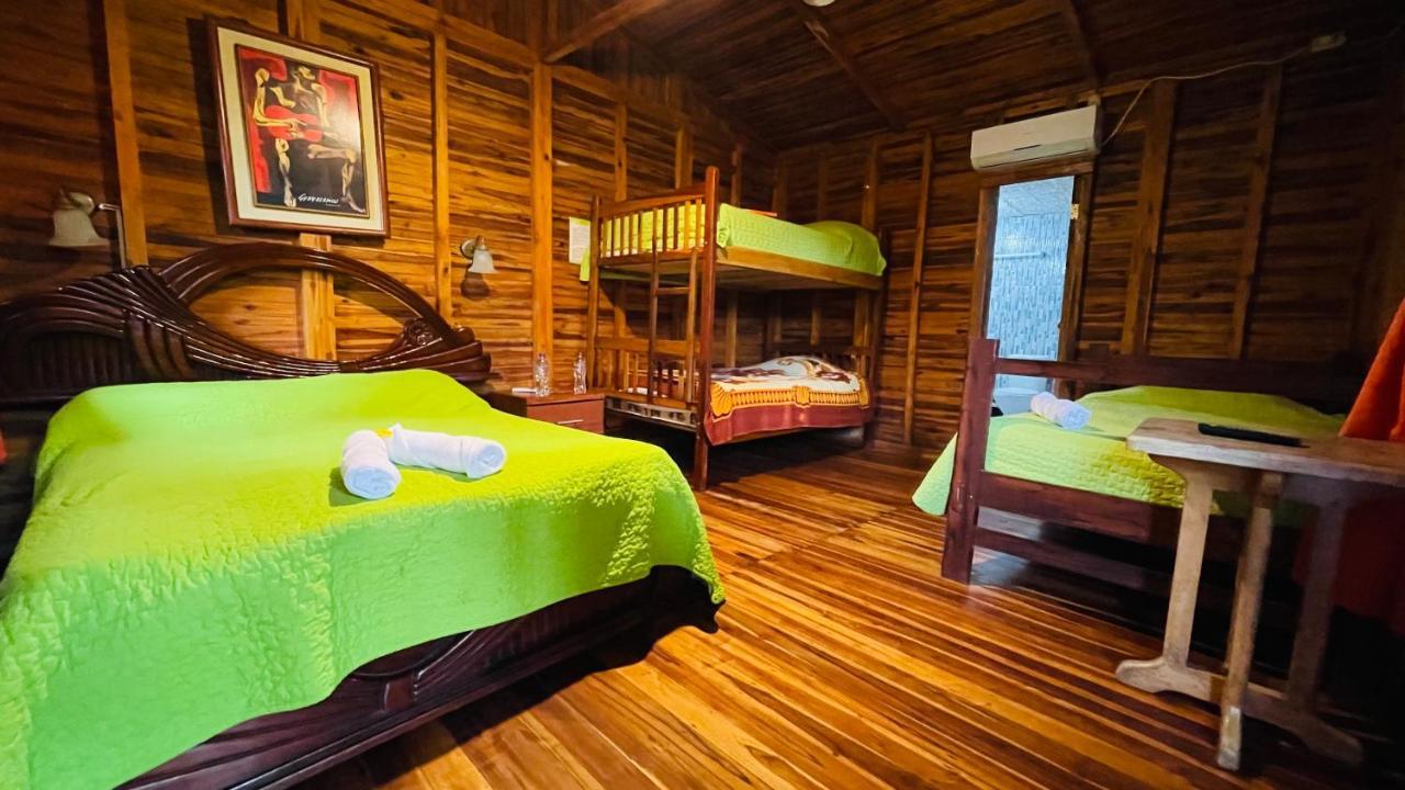 Hosteria Kasadasa ซานโต โดมิงโก เด ลอส โคโลราโดส ภายนอก รูปภาพ