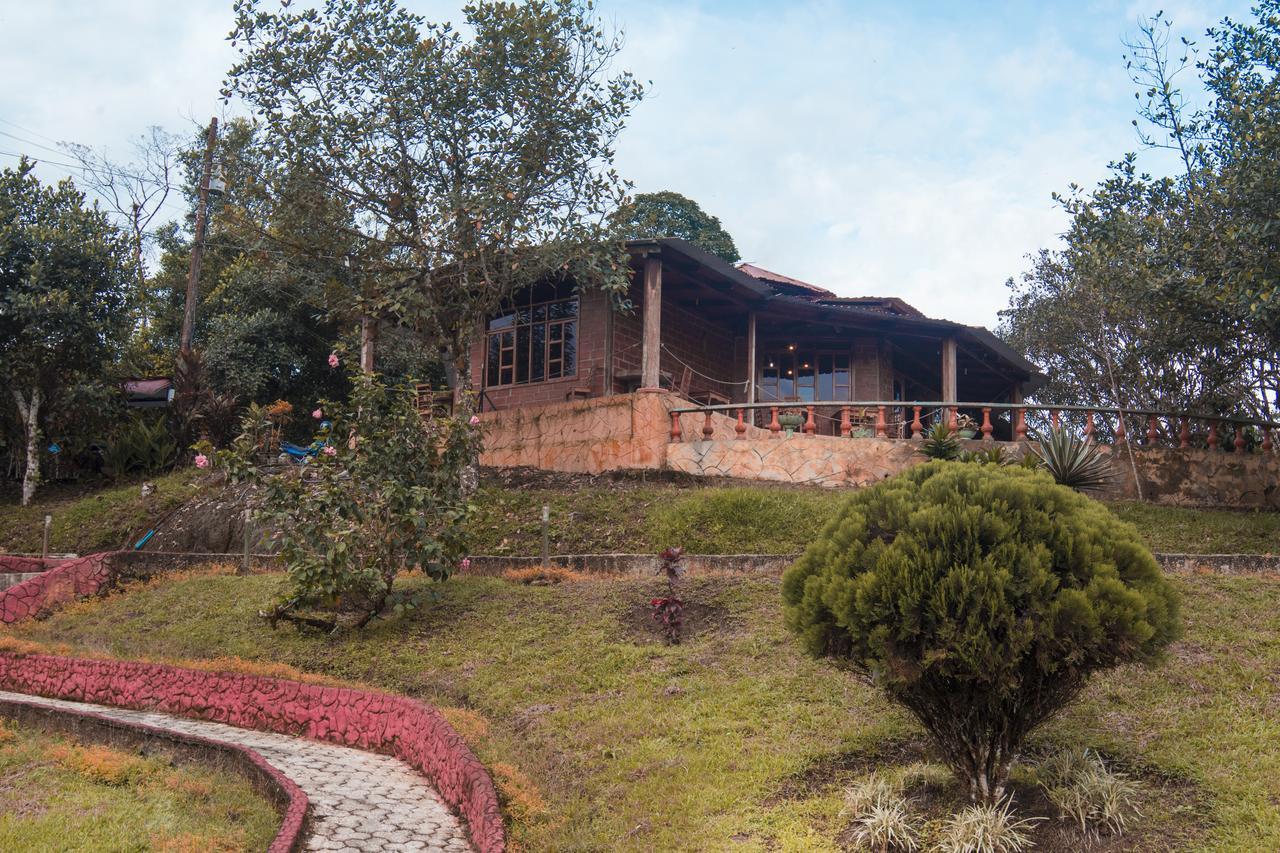 Hosteria Kasadasa ซานโต โดมิงโก เด ลอส โคโลราโดส ภายนอก รูปภาพ