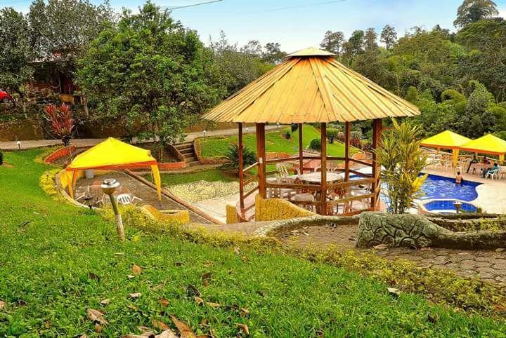 Hosteria Kasadasa ซานโต โดมิงโก เด ลอส โคโลราโดส ภายนอก รูปภาพ