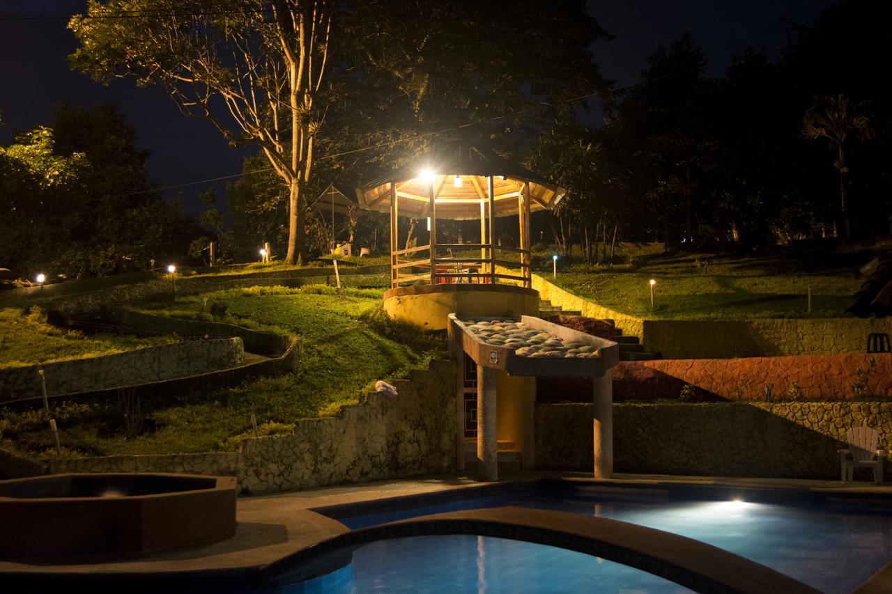 Hosteria Kasadasa ซานโต โดมิงโก เด ลอส โคโลราโดส ภายนอก รูปภาพ
