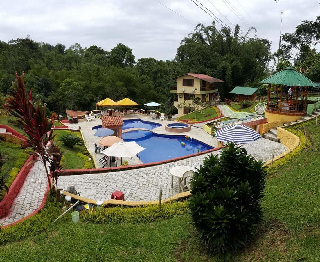 Hosteria Kasadasa ซานโต โดมิงโก เด ลอส โคโลราโดส ภายนอก รูปภาพ
