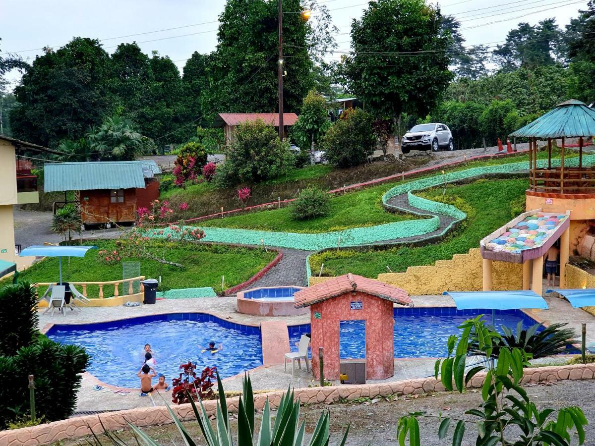Hosteria Kasadasa ซานโต โดมิงโก เด ลอส โคโลราโดส ภายนอก รูปภาพ